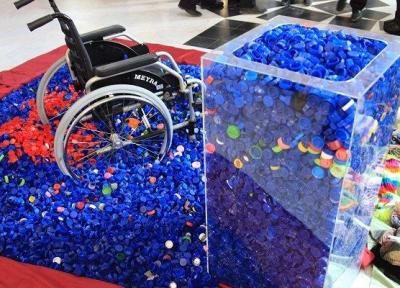 اهدای 12 عدد ویلچر به جای درب بطری در کرمان