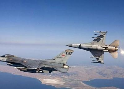 پرواز دو جنگنده اف-16 ترکیه بر فراز حریم هوایی سوریه