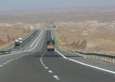 کاهش 57 درصدی ترددها ، 30 هزار خودرو هنوز به شهرهای مبدأ بازنگشته اند