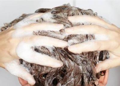 روش صحیح شستن مو چیست؟