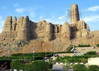 معرفی قلعه تاریخی منوجان در استان کرمان